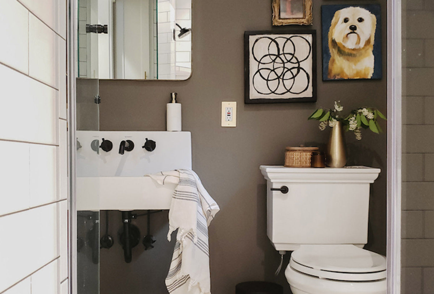 easy bathroom decor ideas on a budget | clare