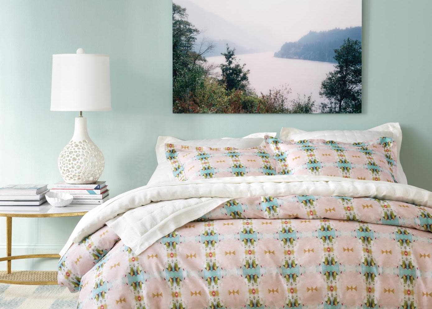 5 Ways to Brighten Up Your Bedroom Decor – Clare